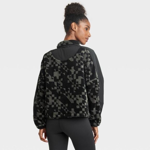 Women's High Pile Fleece 1/2 Zip Pull Over - All in Motion Black/Gray M - Picture 3 of 3